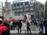 Amsterdam 010430_013.JPG (214108 bytes)
