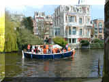 Amsterdam 010430_136.JPG (214485 bytes)