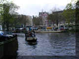 Amsterdam 010430_172.JPG (217994 bytes)