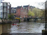 Amsterdam 010430_173.JPG (211532 bytes)