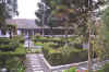 104_Ecuador_Day_1_Hacienda_Garden_03.jpg (69501 bytes)