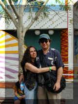 Tel Aviv 010419_005.JPG (654956 bytes)