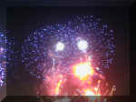 Fireworks NY 0007_047.JPG (228780 bytes)