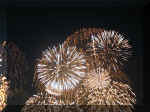 Fireworks NY 0007_063.JPG (225006 bytes)