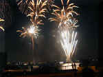 Fireworks NY 0007_072.JPG (207630 bytes)