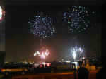 Fireworks NY 0007_091.JPG (215636 bytes)