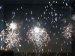 Fireworks NY 0007_119.JPG (202448 bytes)