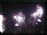 Fireworks NY 0007_129.JPG (216615 bytes)